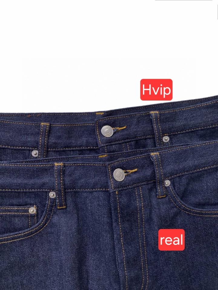 Dior Slim-Fit Dior Oblique Jeans
Blue Raw Cotton Denim
 193DS00C298X_C586-duoc-ban-tai-HVIP Shoes & Clothes