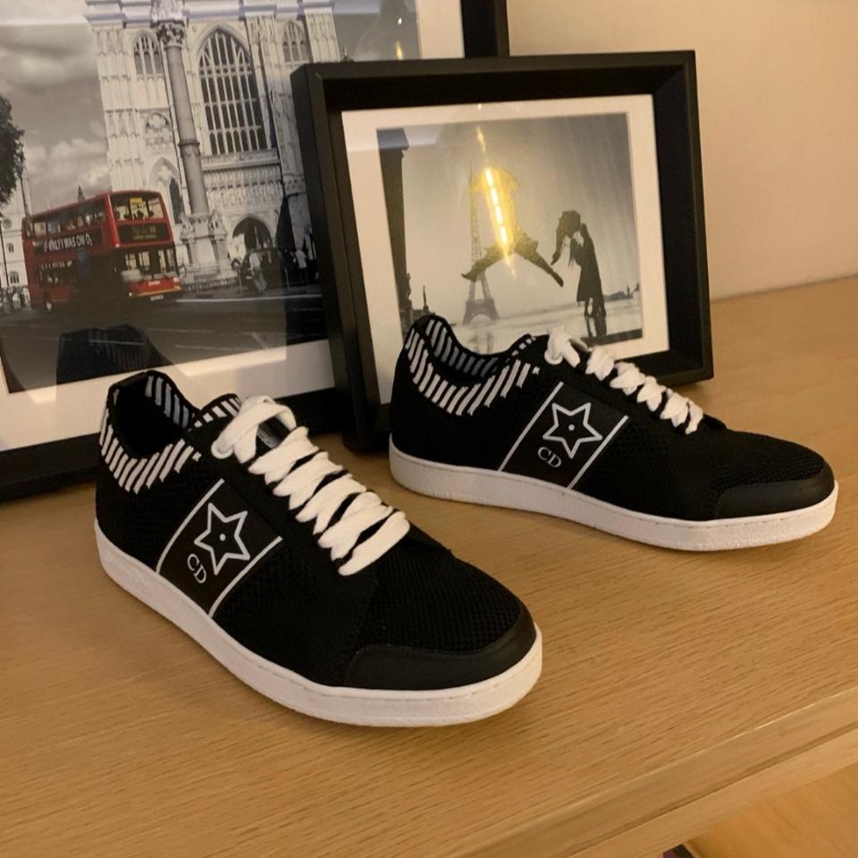Dior Dior Star Sneaker black Technical Mesh
KCK416DSK-duoc-ban-tai-HVIP Shoes & Clothes