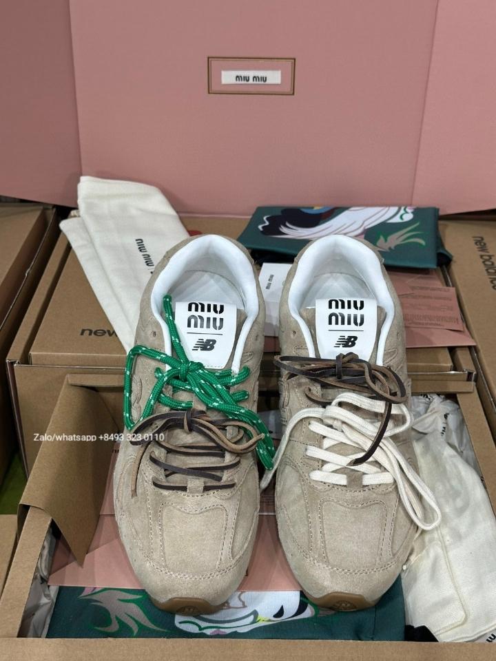 New Balance X Miu Miu 530 SL suede sneakers Cinnamon S1-duoc-ban-tai-Hvip Bags & Accessories