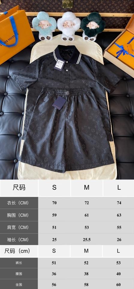 Louis Vuitton 1AGTN0
Monogram Moire Jacquard Silk Shorts 1-duoc-ban-tai-HVIP Shoes & Clothes