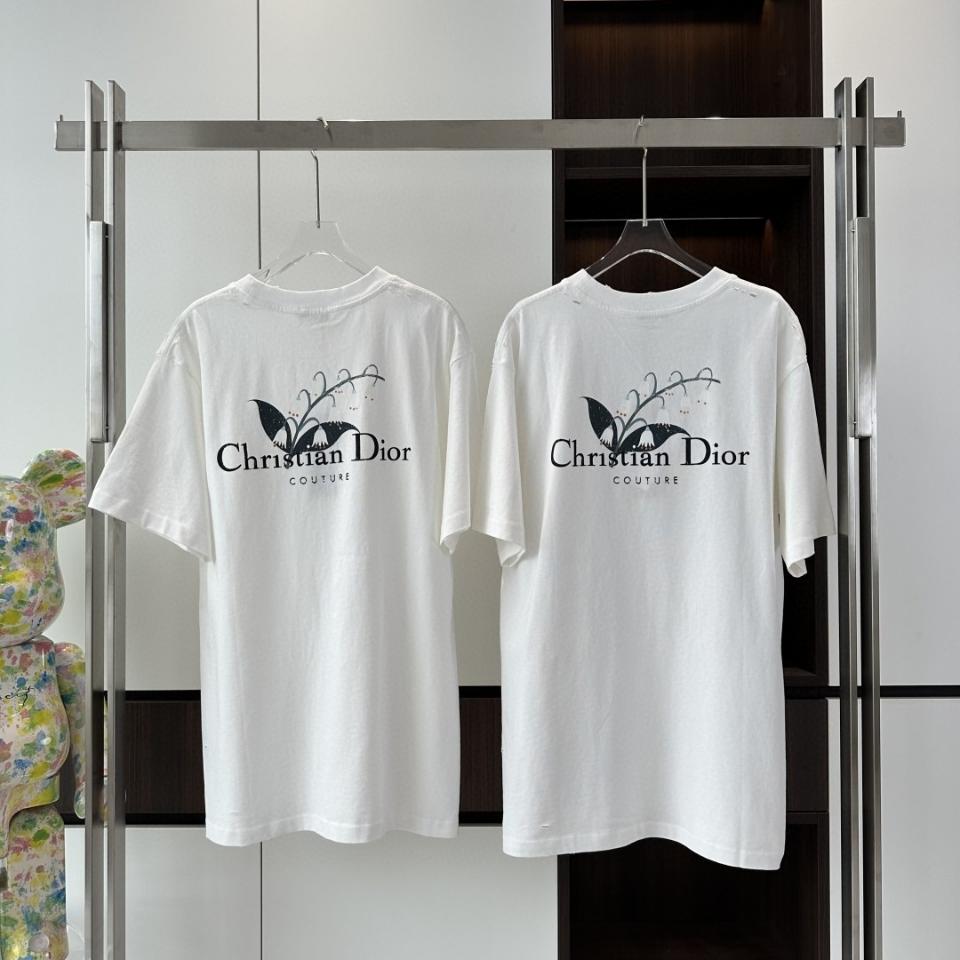 Christian Dior Couture Lily of the Valley T-Shirt, Relaxed Fit White Cotton Jersey 593J672A0554_C089 1-duoc-ban-tai-HVIP Shoes & Clothes