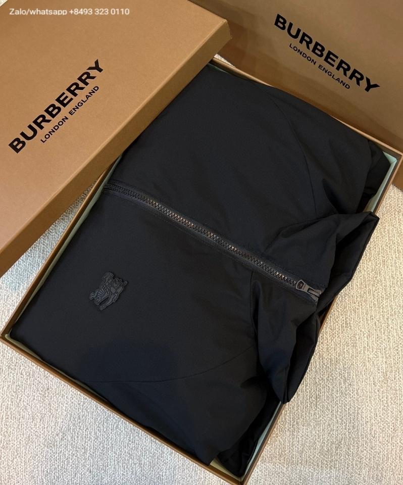 Burberry
EKD-logo zip-up jacket 8072687 BBR -duoc-ban-tai-Hvip Bags & Accessories