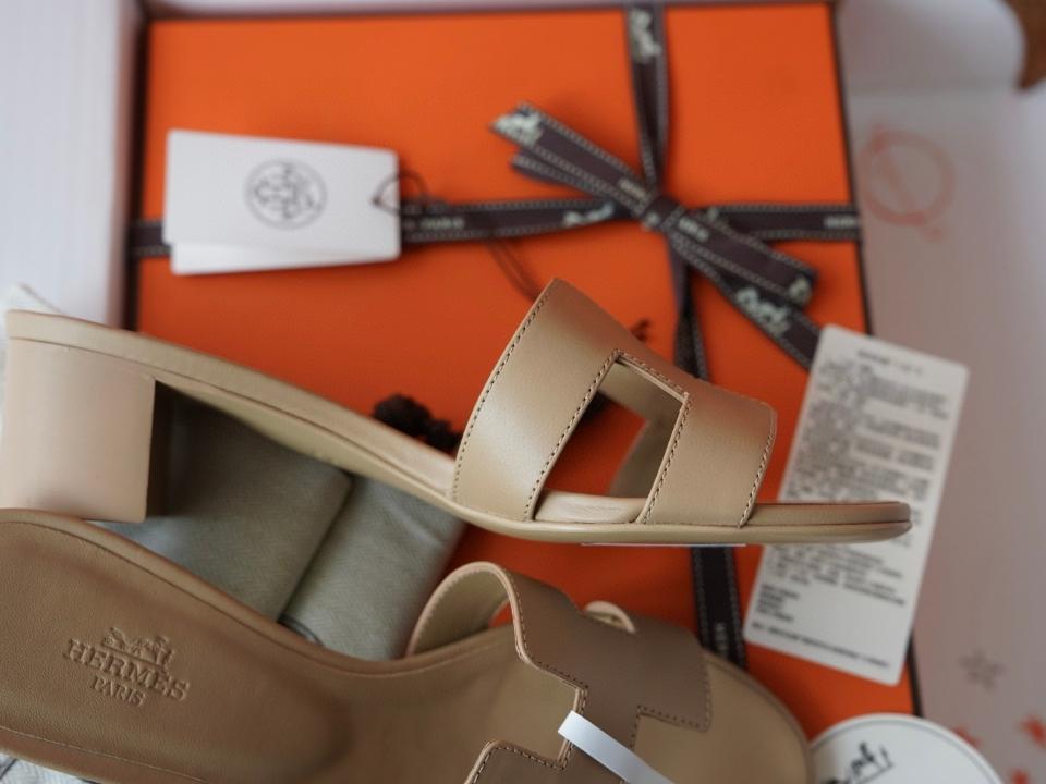 Hermès Oasis sandal Beige Lin Swift (box ) H141146Z-duoc-ban-tai-HVIP Shoes & Clothes