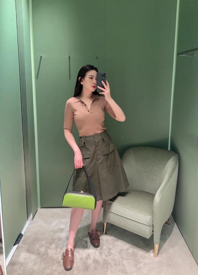 Prada otton skirt with cargo pockets P124W_162G_F0161_S_OOO-duoc-ban-tai-HVIP Shoes & Clothes