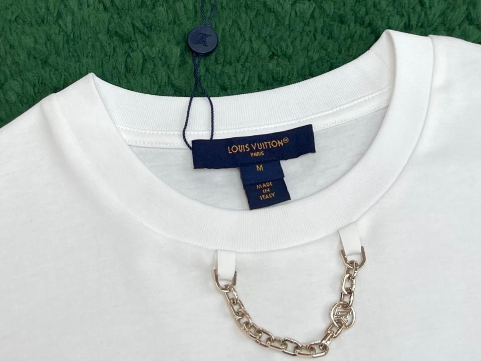 Louis Vuitton 1AHISZ
Paris Travel Stamp T-Shirt-duoc-ban-tai-HVIP Shoes & Clothes