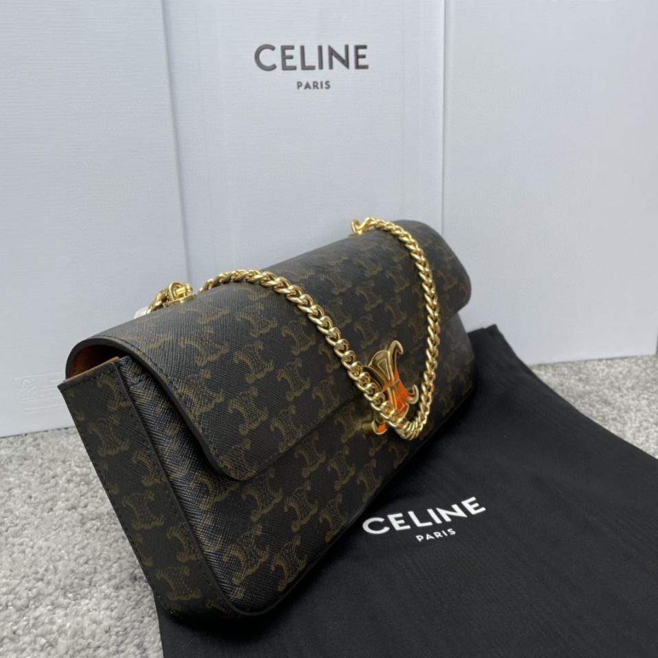 CELINE CHAIN SHOULDER BAG  IN TRIOMPHE CANVAS 
Tan 197412-duoc-ban-tai-Hvip Bags & Accessories