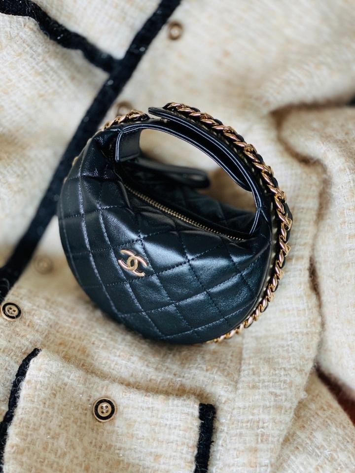 Chanel 23c pouch mini bag black leather T1-duoc-ban-tai-Hvip Bags & Accessories