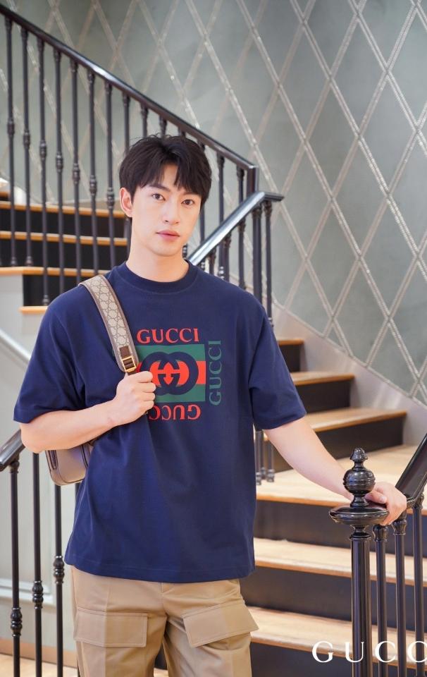 GUCCI Printed cotton jersey T-shirt 784361 navy -duoc-ban-tai-HVIP Shoes & Clothes