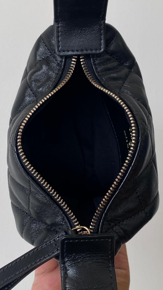 Chanel 23c pouch mini bag black leather T1-duoc-ban-tai-Hvip Bags & Accessories