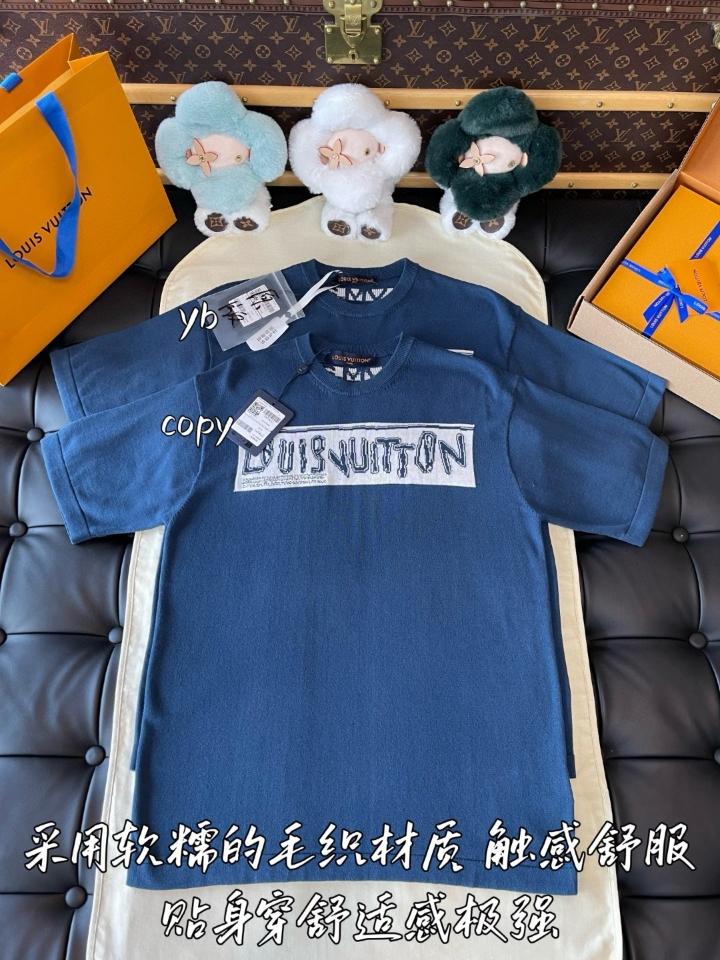Louis Vuitton 1AFALC Short-Sleeved Cotton Crewneck -duoc-ban-tai-HVIP Shoes & Clothes
