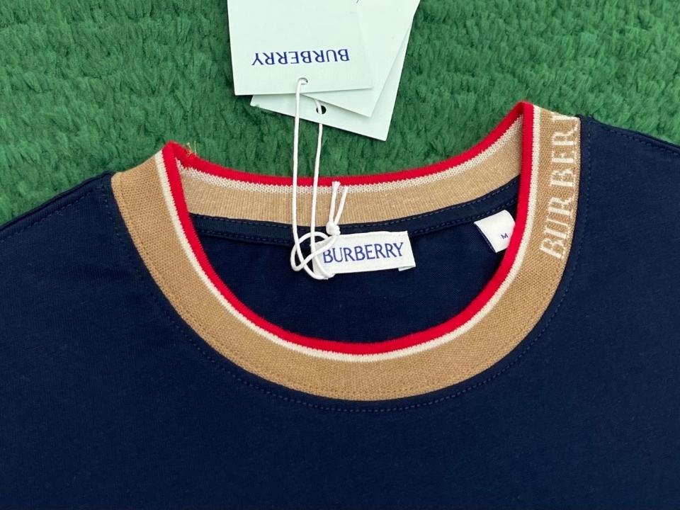 Burberry Men's cotton t-shirt neck logo black -duoc-ban-tai-HVIP Shoes & Clothes