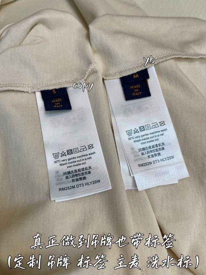 Louis Vuitton 1AHUUM
Monogram Gradient T-Shirt 1-duoc-ban-tai-HVIP Shoes & Clothes