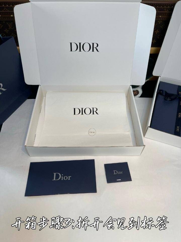 Dior Dior Oblique T-Shirt, Relaxed Fit White Cotton Jersey 593J696U3012_C001 2-duoc-ban-tai-HVIP Shoes & Clothes