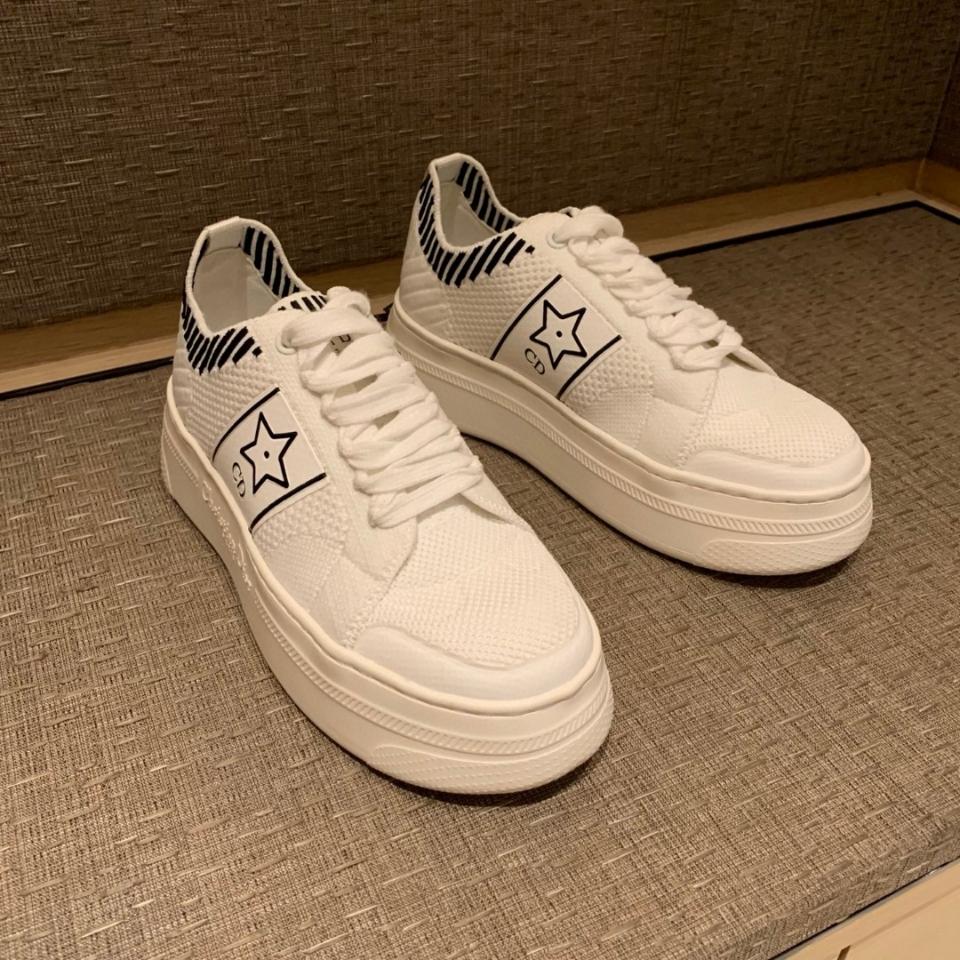 Dior Dior Star Platform Sneaker
White Technical Mesh
KCK425DSK_S24W-duoc-ban-tai-HVIP Shoes & Clothes