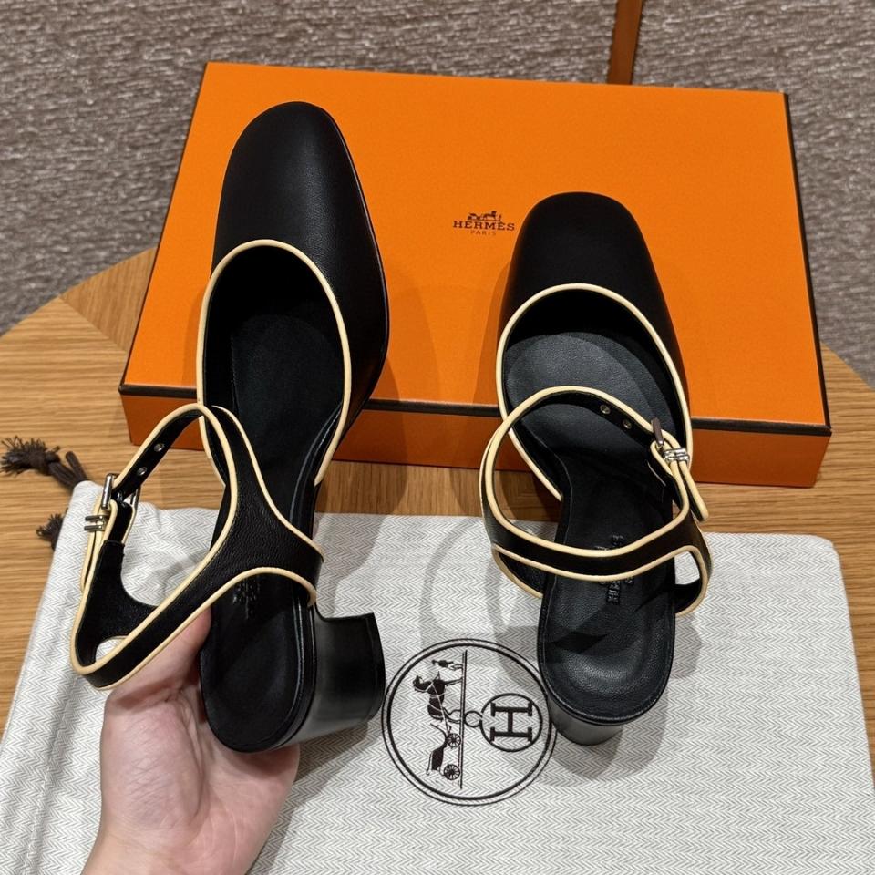 Hermès Kamilla 60 pump Noir / Jaune Malawi  H251270Z -duoc-ban-tai-HVIP Shoes & Clothes