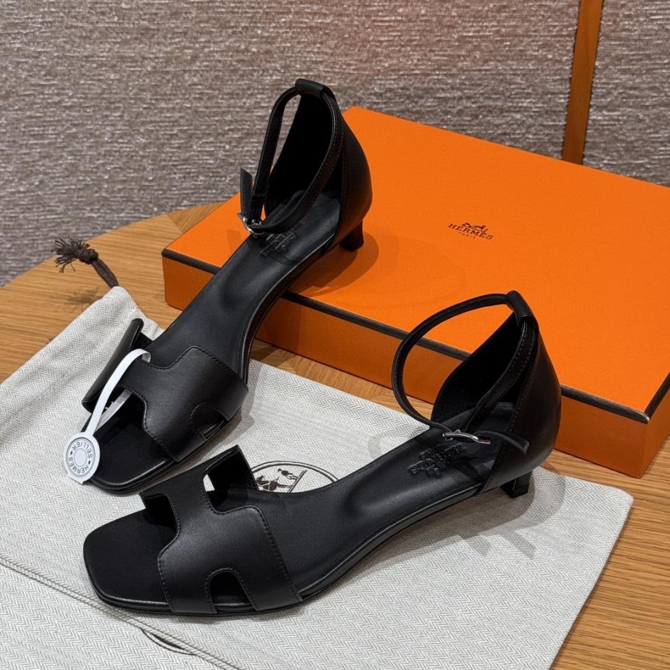 Hermès Joy 40 sandal noir H242115Z 02360-duoc-ban-tai-HVIP Shoes & Clothes