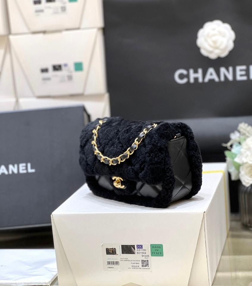 Chanel MINI FLAP BAG
 
Shearling Lambskin & Gold-Tone Metal 
Black AS5148 /AS5149 Ch3 -duoc-ban-tai-Hvip Bags & Accessories