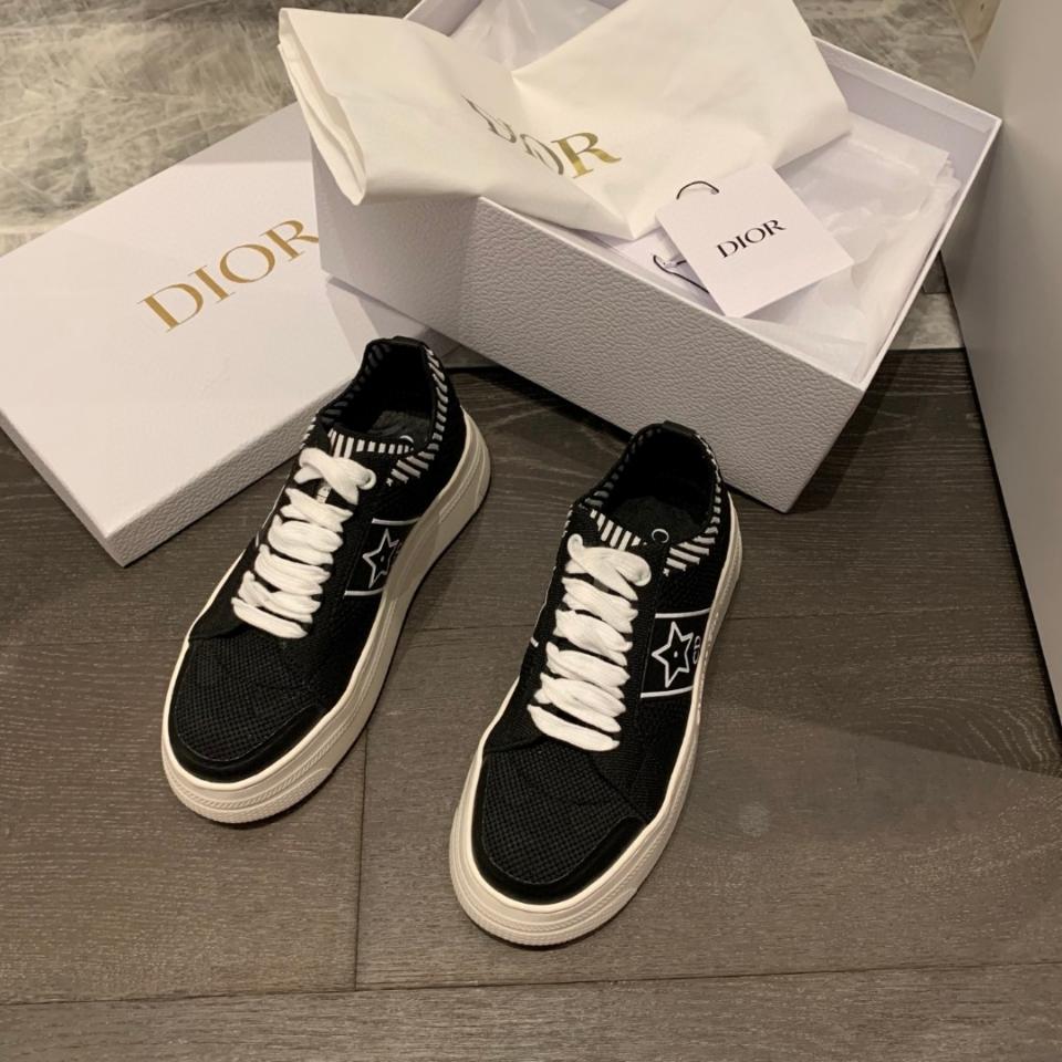 Dior Dior Star Platform Sneaker
Black Technical Mesh
KCK425DSK-duoc-ban-tai-HVIP Shoes & Clothes