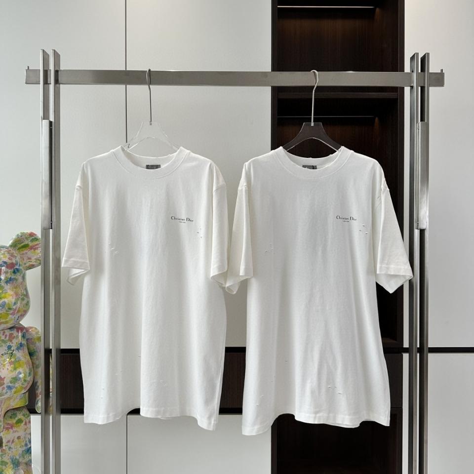 Christian Dior Couture Lily of the Valley T-Shirt, Relaxed Fit White Cotton Jersey 593J672A0554_C089 1-duoc-ban-tai-HVIP Shoes & Clothes