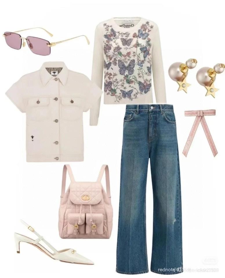 Dior Flared Jeans
Blue Stonewashed Cotton Denim
522P91A3046_X5408-duoc-ban-tai-HVIP Shoes & Clothes