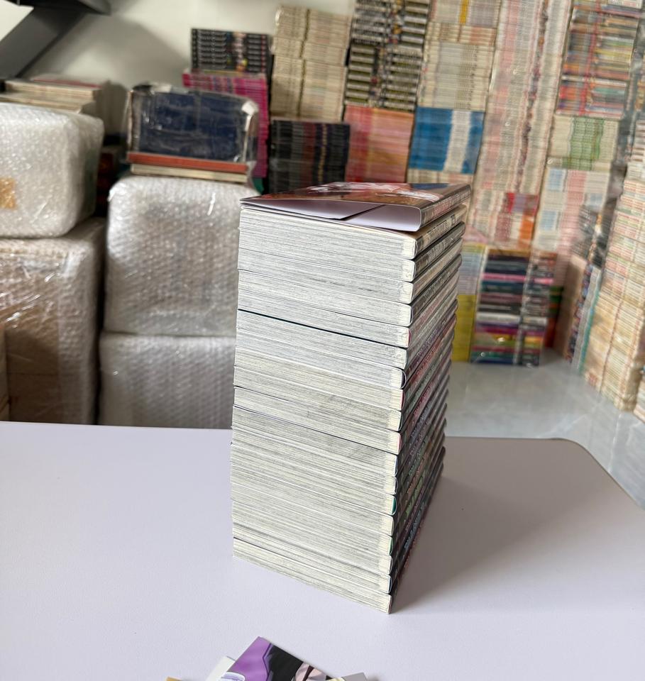 Mashle full bộ + bìa Đặc Biệt ( 3c seal ) -duoc-ban-tai-Trần Nam - Tiệm Manga chút ét