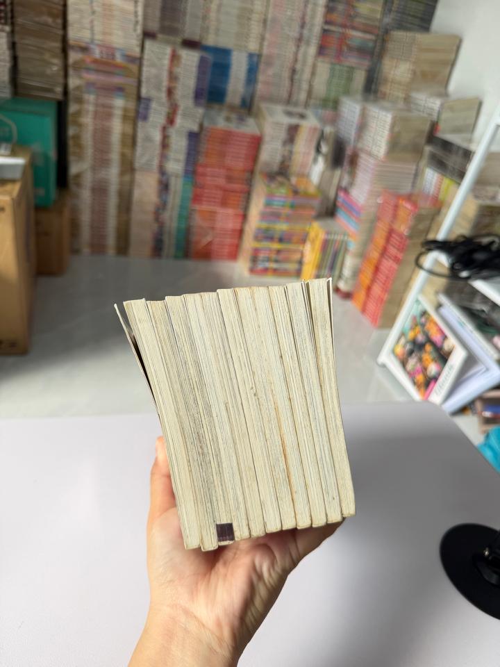 Tiểu thư nhà họ Hong full bộ ( đẹp )-duoc-ban-tai-Trần Nam - Tiệm Manga chút ét