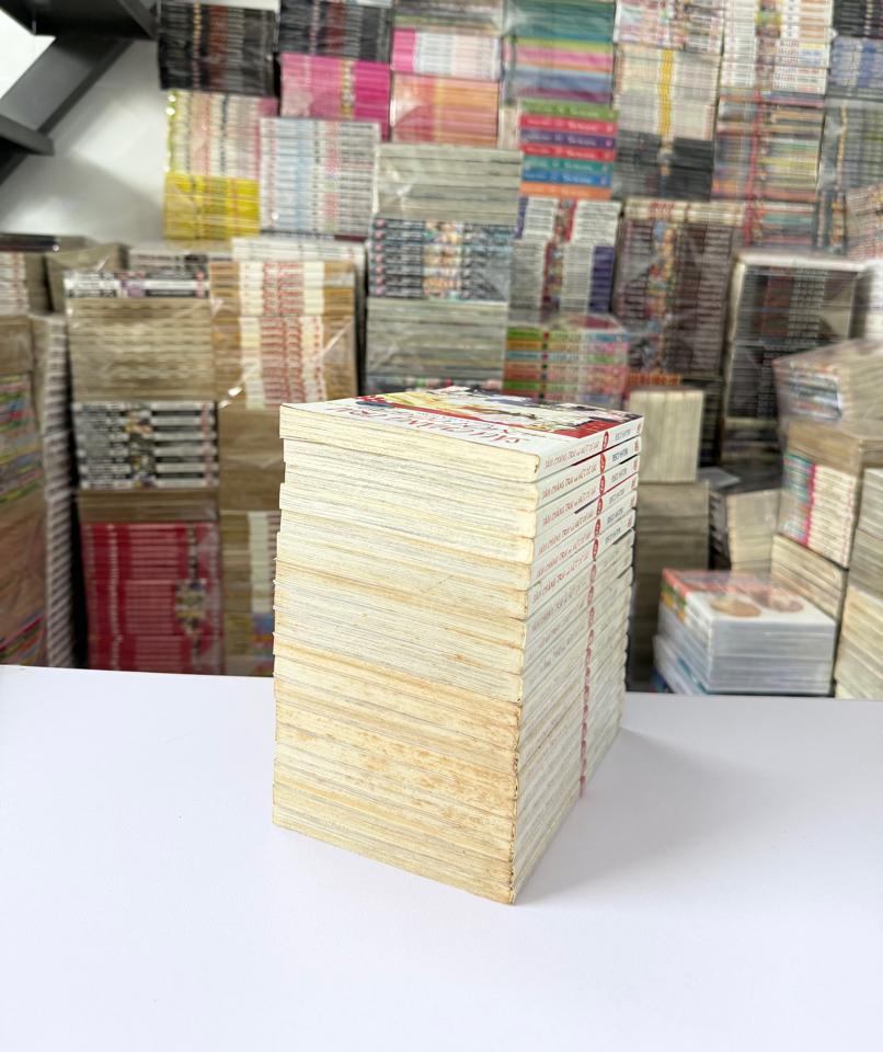 Sáu chàng trai và một cô gái full bộ ( chất lượng đẹp ) -duoc-ban-tai-Trần Nam - Tiệm Manga chút ét