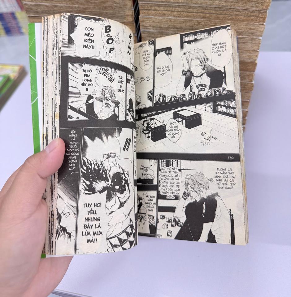 Hitman Reborn full bộ ( chất lượng khá, giấy ố , tập 33 ẩm như ảnh ) -duoc-ban-tai-Trần Nam - Tiệm Manga chút ét