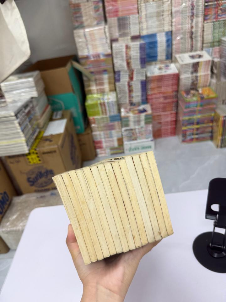 Hậu duệ hoàng gia full bộ -duoc-ban-tai-Trần Nam - Tiệm Manga chút ét