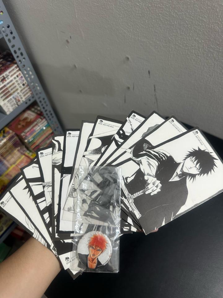 Bleach full bộ ( clg đẹp, đủ phụ kiện , huy hiệu )-duoc-ban-tai-Trần Nam - Tiệm Manga chút ét