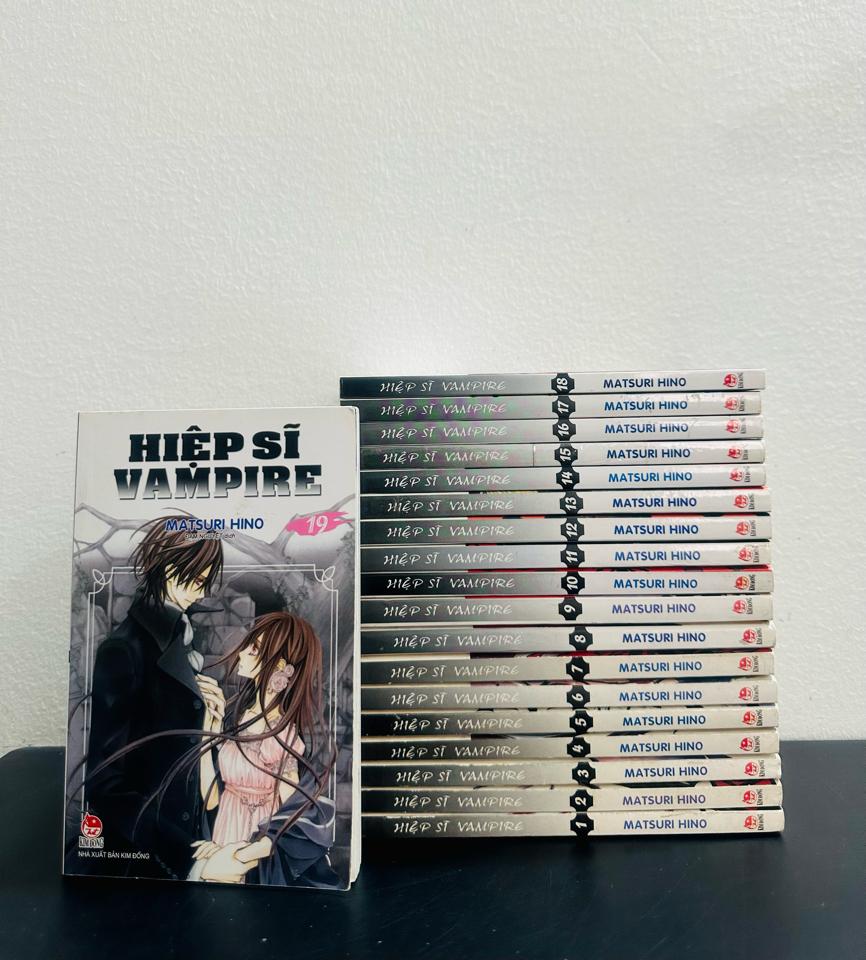 Hiệp sĩ Vampire full bộ ( chất tốt )-duoc-ban-tai-Trần Nam - Tiệm Manga chút ét