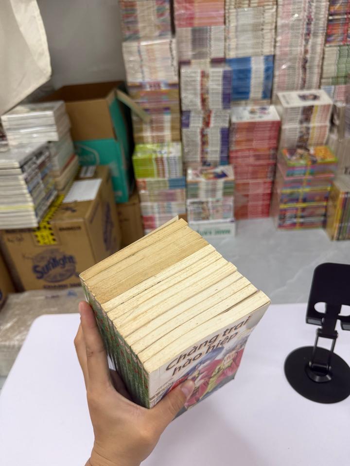 Chàng trai hào hiệp full bộ -duoc-ban-tai-Trần Nam - Tiệm Manga chút ét