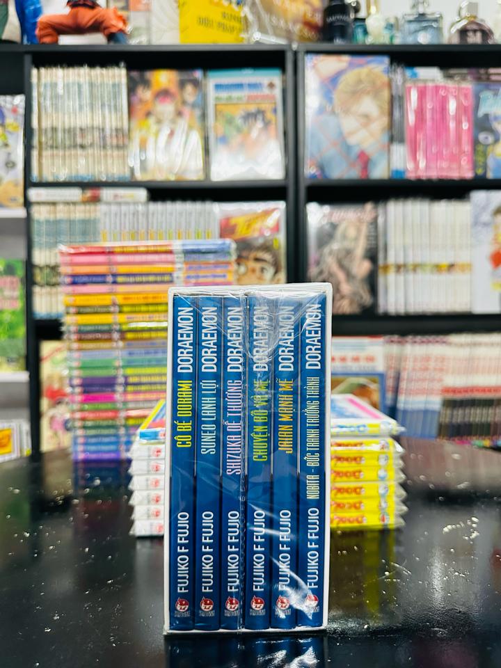 Doraemon Box những người thân yêu ( unseal chưa sử dụng )-duoc-ban-tai-Trần Nam - Tiệm Manga chút ét