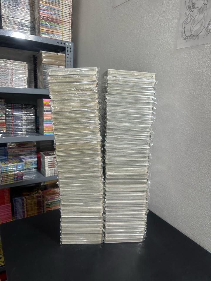 Bleach full bộ ( clg đẹp, đủ phụ kiện , huy hiệu )-duoc-ban-tai-Trần Nam - Tiệm Manga chút ét