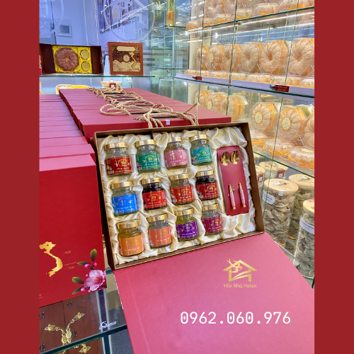 Hộp Quà 12 hũ Yến Chưng Helen 70%-duoc-ban-tai-YẾN NHÀ HELEN
