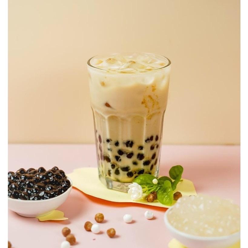 Trà Nhài Sữa-duoc-ban-tai-Him’s Coffee & Tea