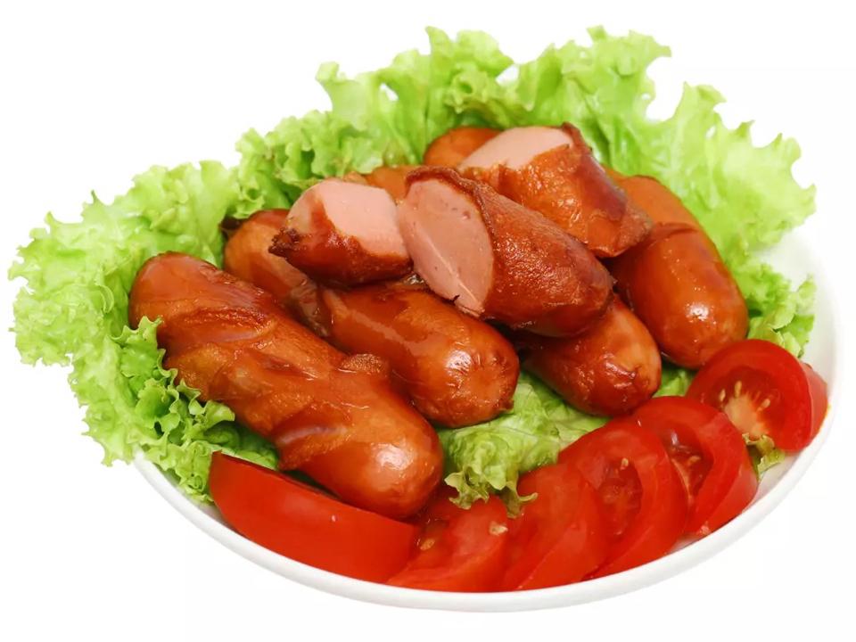 Xúc Xích-duoc-ban-tai-Him’s Coffee & Tea