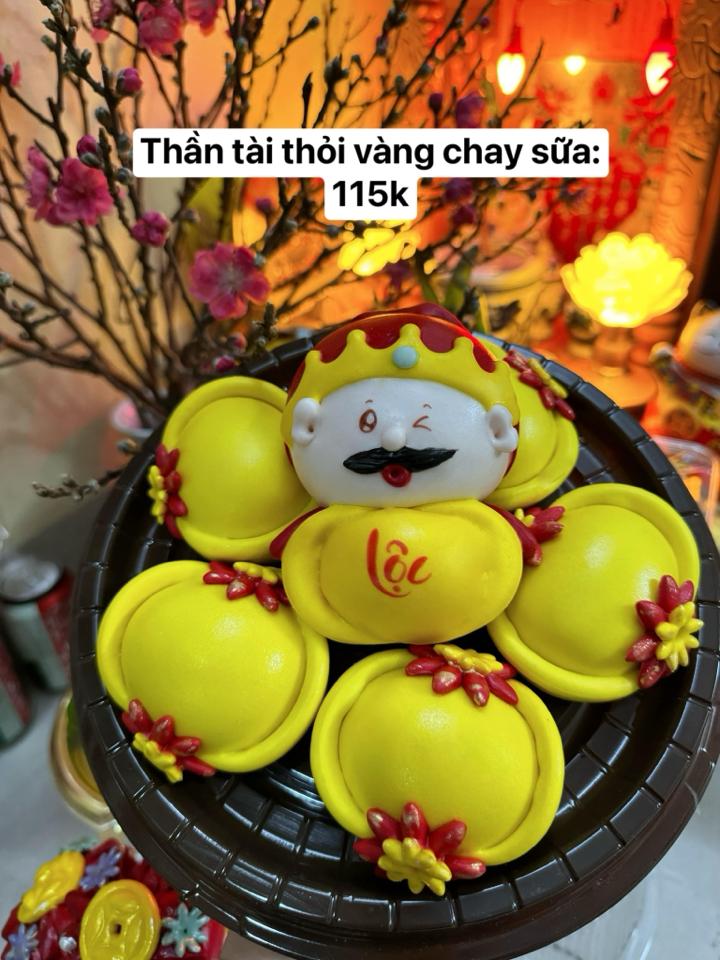 Thần tài thỏi vàng chay-duoc-ban-tai-Bếp Nhà Paatar - Bánh bao tạo hình