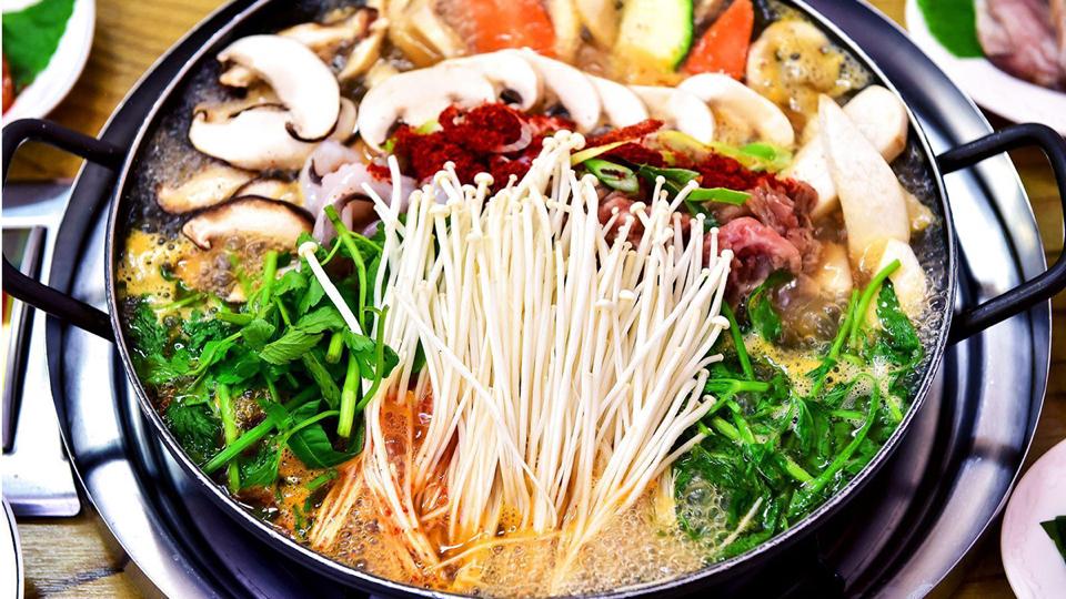 SET LẨU BẮP BÒ-duoc-ban-tai-ĐÀ LẠT LẨU & NƯỚNG