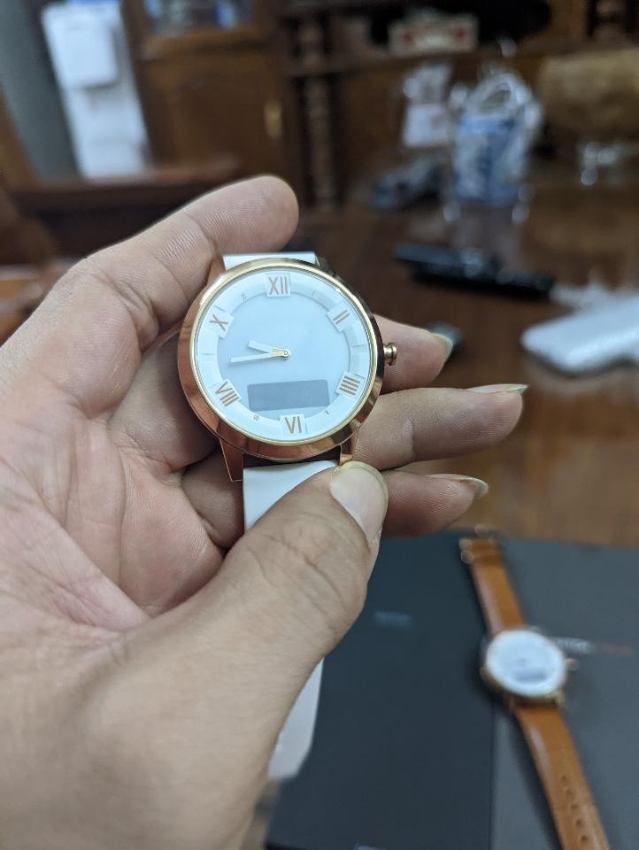 Lenovo Watch X Plus-duoc-ban-tai-MY MOBILE