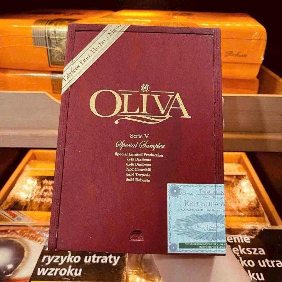 Oliva Sample 5-duoc-ban-tai-Thành Long Cigar
