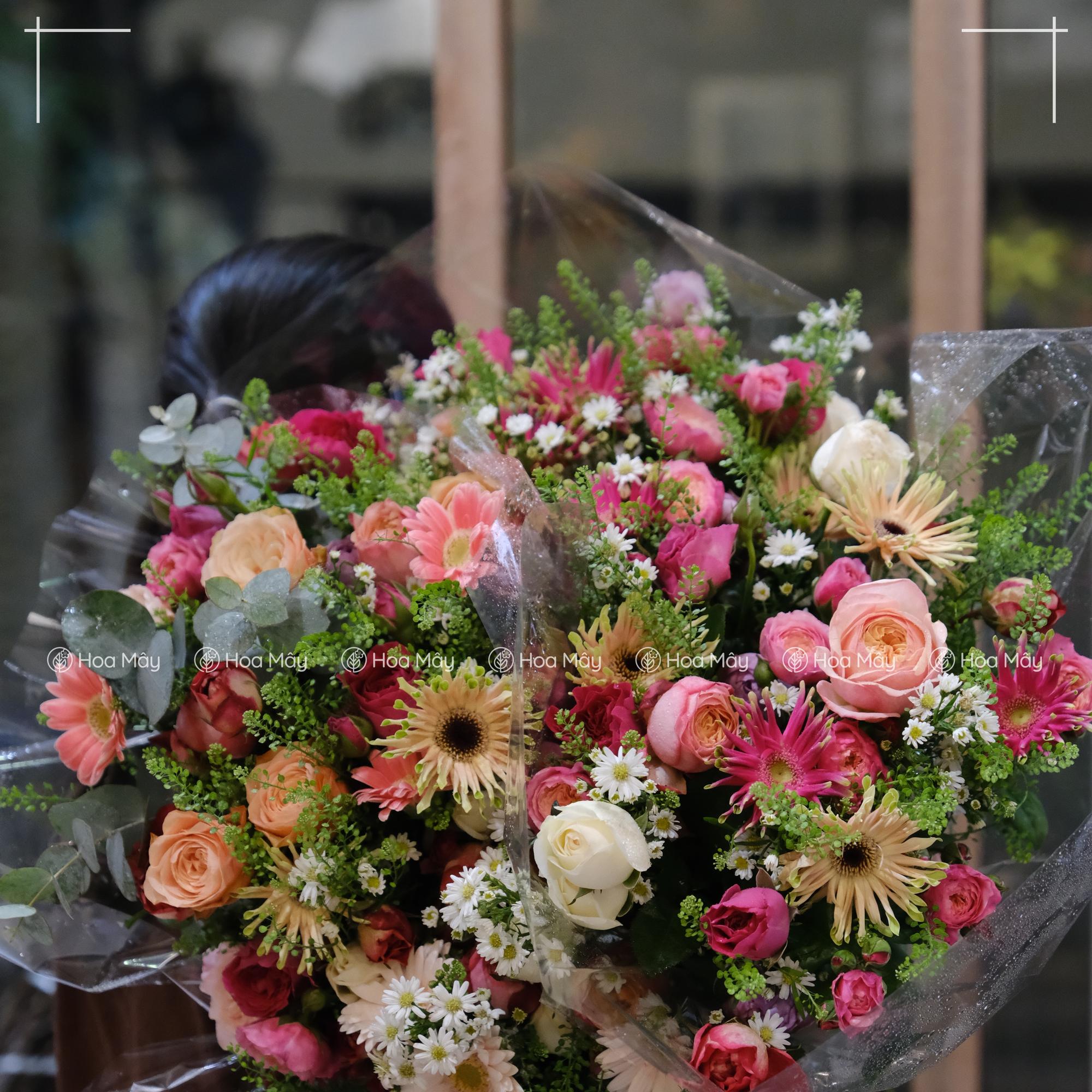 Set mix hoa/lá các loại-duoc-ban-tai-HOA MÂY GARDEN