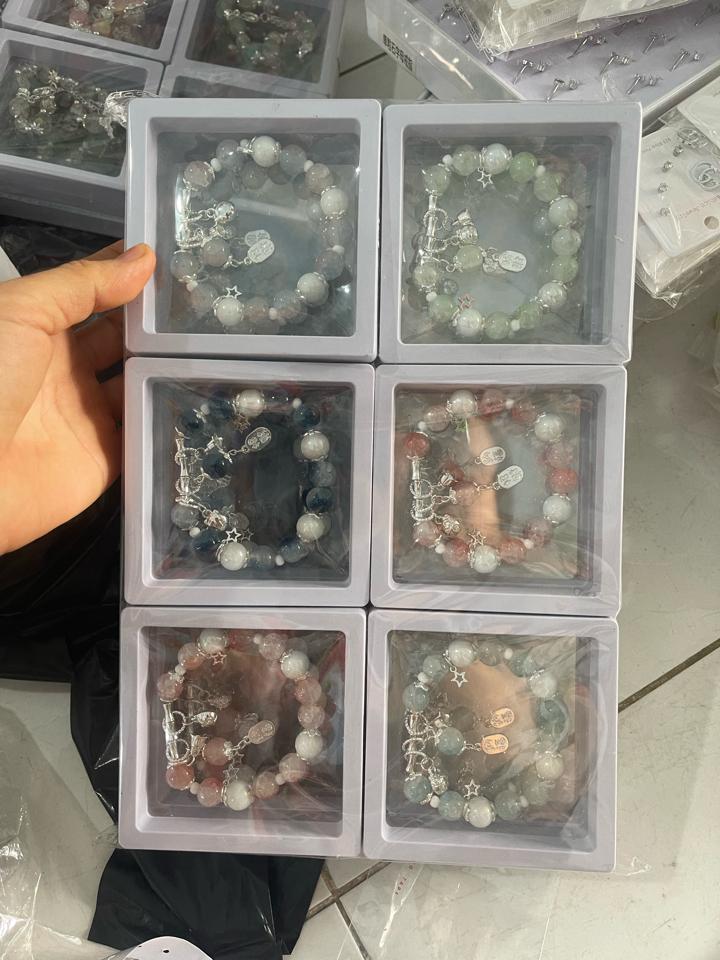 Vòng tay hộp-duoc-ban-tai-VPP Huỳnh Khuyên (Tranh Cát - Tô Màu - Đồ Chơi Giáo Dục)