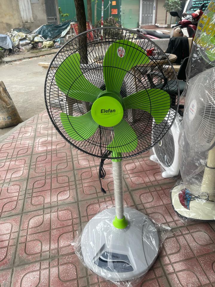 Quạt Cây Elefan D4505M -duoc-ban-tai-Điện Máy Thiện Huệ