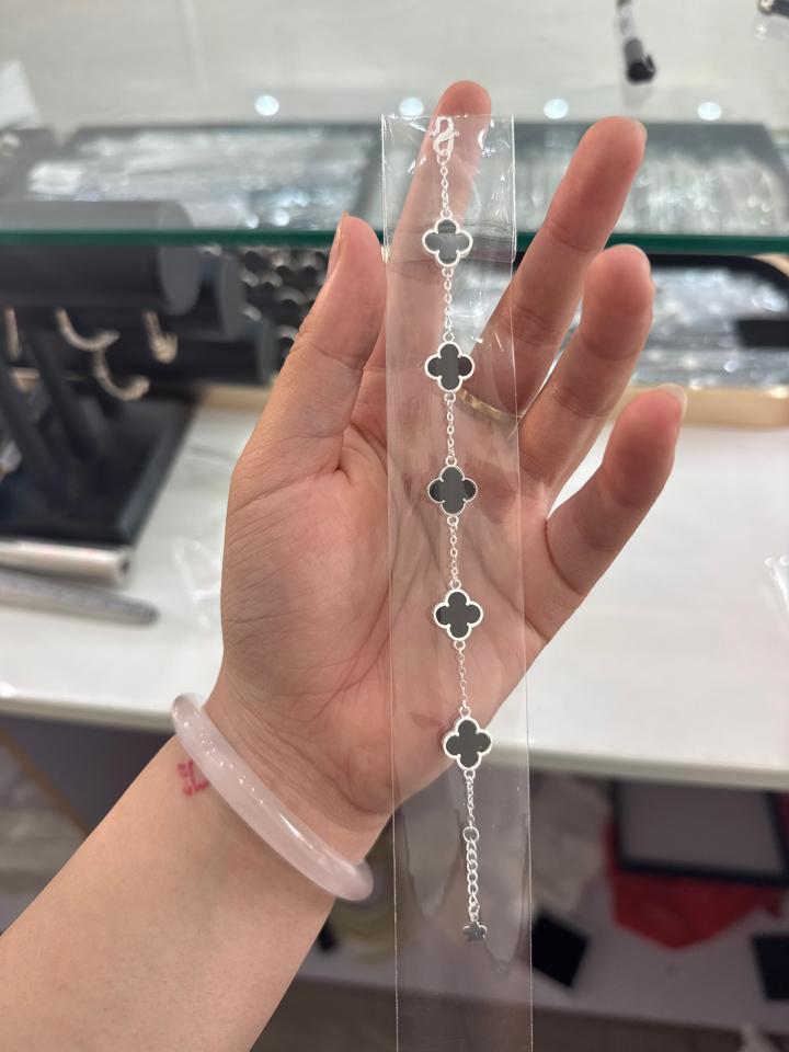 Lắc tay nữ bốn lá(10li)-duoc-ban-tai-DUNG HOANG JEWELRY