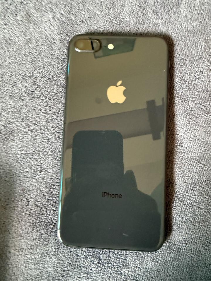Iphone 8 plus 64gb keng-duoc-ban-tai-Sử Store