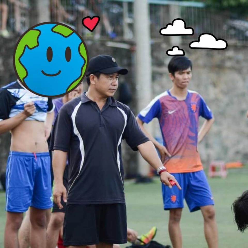 Trọng tài A Linh-duoc-ban-tai-Sân Bóng 82 Plus