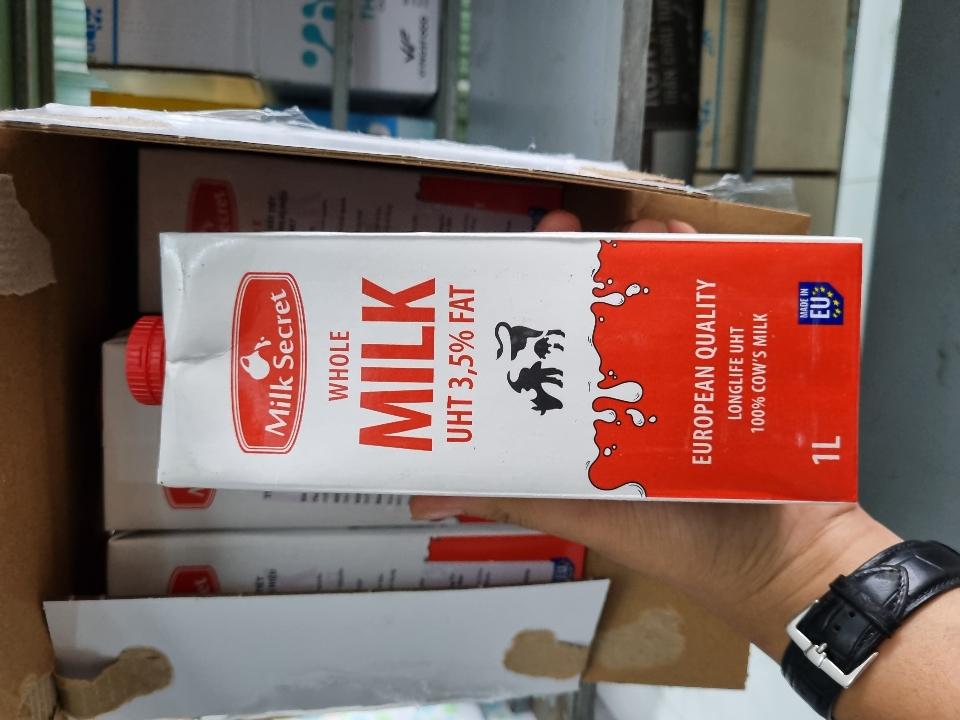 SỮA TƯƠI KHÔNG ĐƯỜNG BA LAN MILK SECRET - 1L-duoc-ban-tai-NGUYÊN LIỆU PHA CHẾ MIDORI DẦU TIẾNG