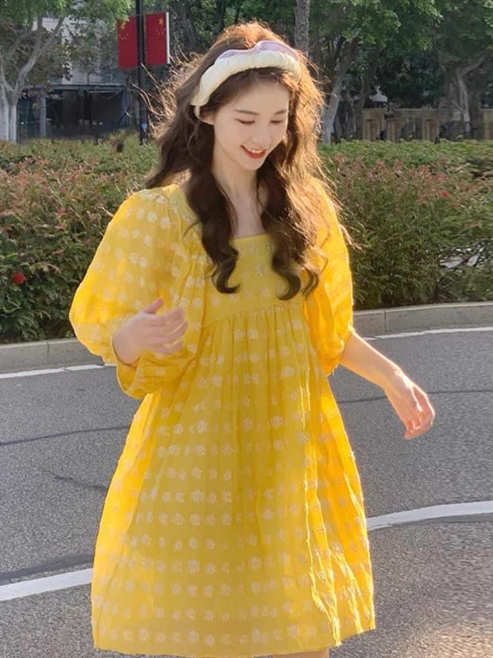 Váy baby doll vàng QC-duoc-ban-tai-Nhật Hà Order China
