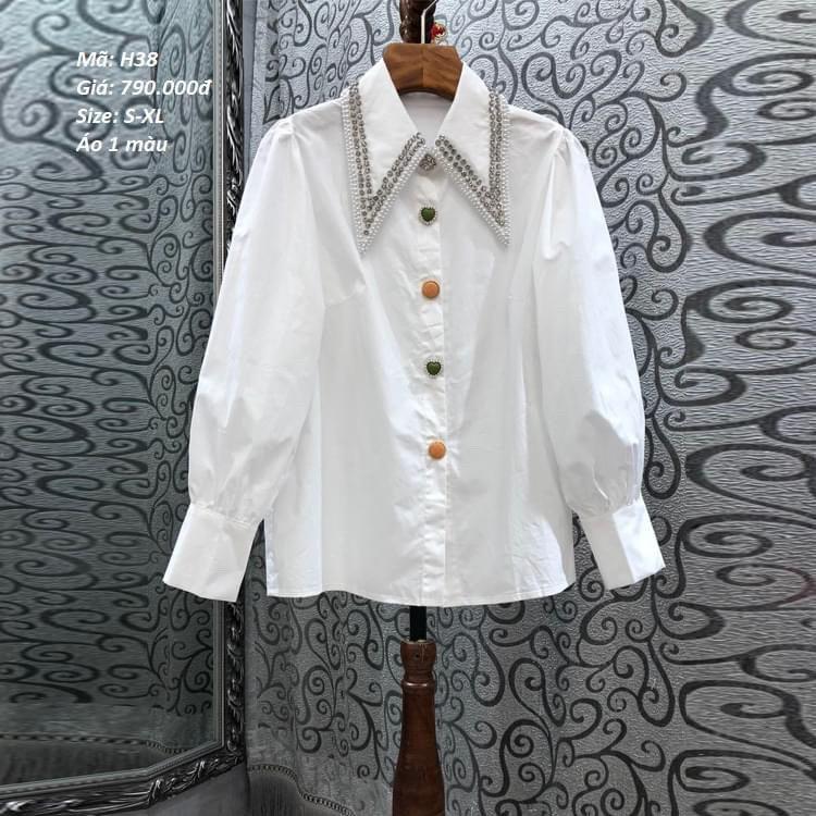 Áo sơ mi cổ nhọn đính đá -duoc-ban-tai-Nhật Hà Order China